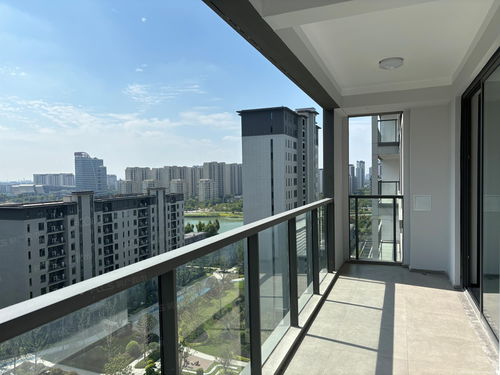 佳源璟湖灣4室2廳2衛高檔裝修整租，月租金4200元